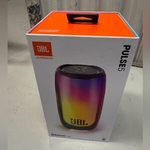 JBL Pulse 5